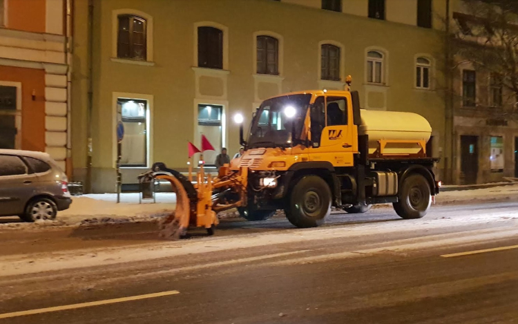 Újabb jelentős országos havazás várható – Óvatosan közlekedjünk!