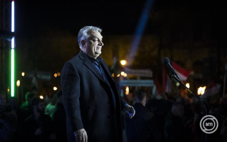Orbán Viktor: egy ukránbarát kormány háborúba viszi az országot
