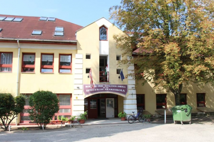 Teljesen megújul a Montágh iskola