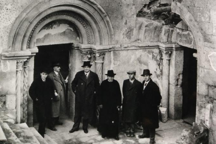 Régen és most: restaurálás a Királyi Várban – kiállítás