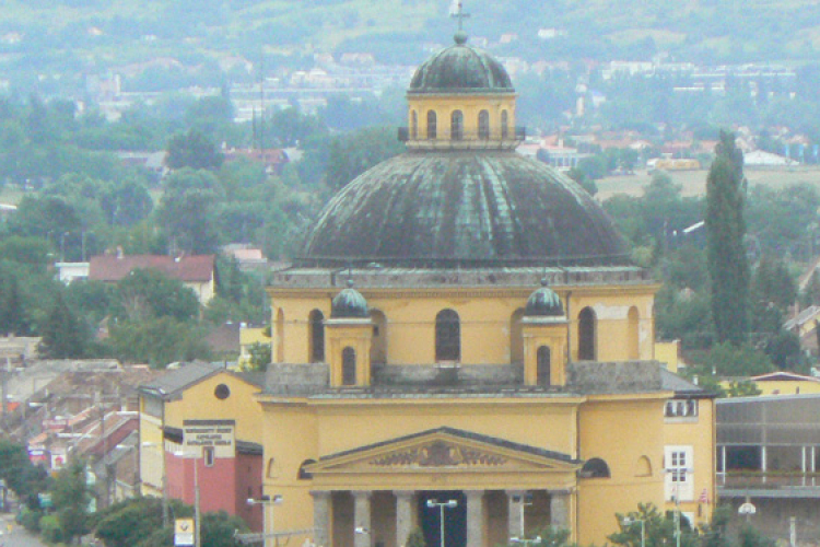 Segítsünk a Mindszenty iskola beteg tanulójának!