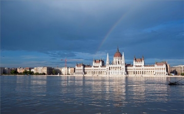 Árvíz – Elöntött házak, területek a Duna mentén – FOTÓK