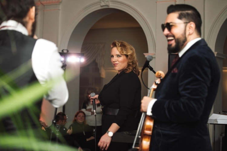 Tóth Vera Együtt mEgyünk - Kiskoncert és nagy borélmény Esztergomban