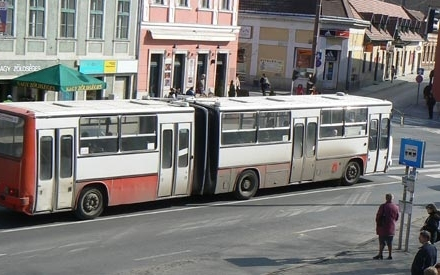 Rendezi tartozását Esztergom a helyijáratokért