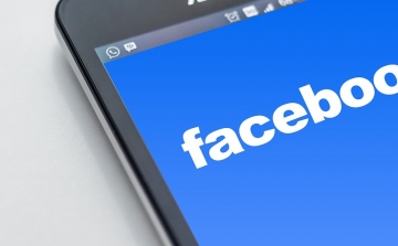 Milliárdokat különített el magántitkok megsértése miatt büntetésre a Facebook