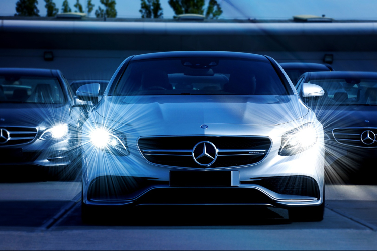 A beszállítói nehézségek okozta alkatrészhiány miatt három hétre ismét leállt a termelés a kecskeméti Mercedes-gyárban