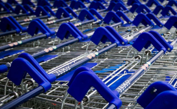 Lapinformációk szerint Szlovákiából való távozását fontolgatja a Tesco