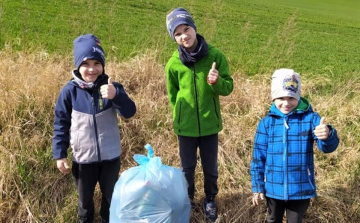 Ajándékozd meg a Földet egy zsák szeméttel!  -  a BEBTE Szemétirtók csoportjának felhívása