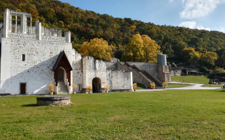 Ismét várja a látogatókat a visegrádi palota