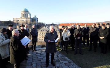 Becket Szent Tamásra emlékezett Esztergom