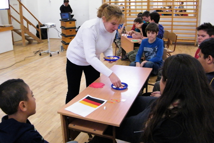 Nemzetközi projekt keretében utazhatnak a Montágh-os diákok