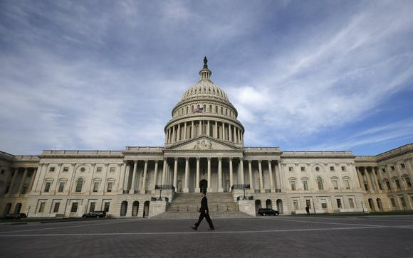 A vízummentes beutazás megszigorítását mérlegelik Amerikában