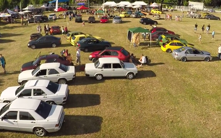 Légi videón a Zsámbéki Tuning Show 