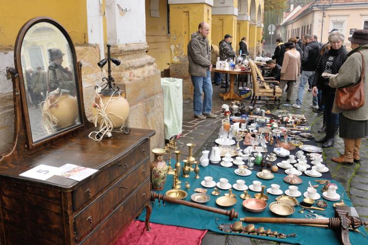 Sörfesztivállal és Eb-döntővel színesített értékvásár és termelői piac a főtéren