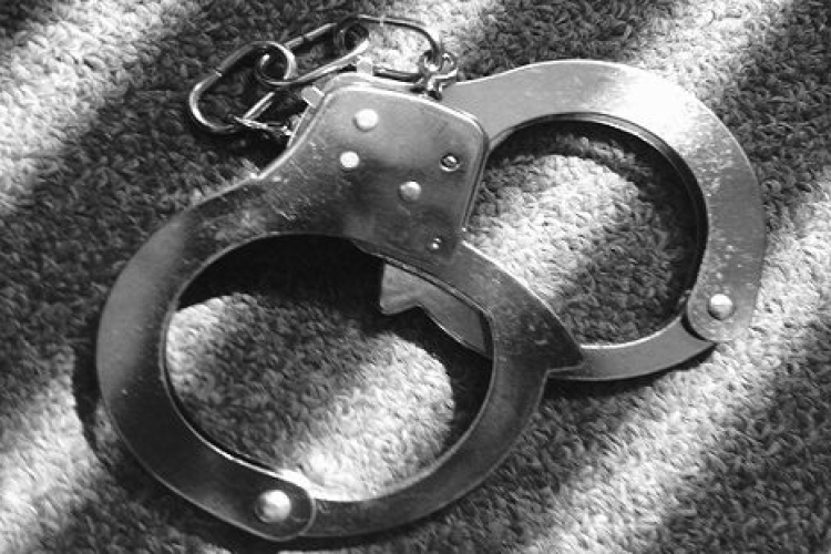 Kábítószer-birtokló körözött tolvajt fogtak Esztergomban