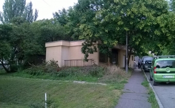 Ökölvívó és harcos iskola Esztergomban
