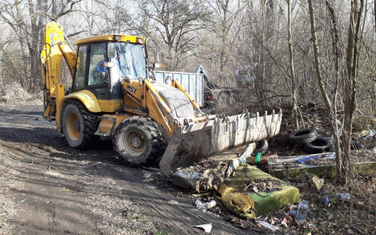 Elindult a Tisztítsuk meg az Országot projekt Esztergomban - FOTÓK