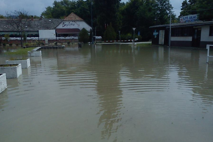 Még nagyobb a Duna, majd 20 centit nőtt Esztergomnál