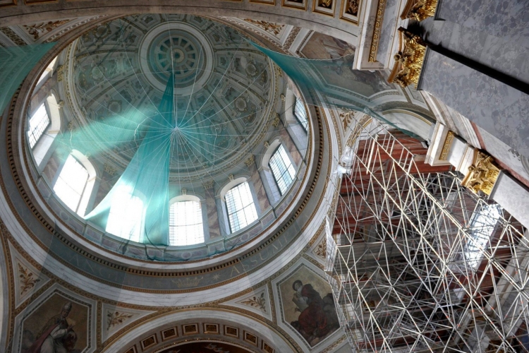 Javában zajlik a Bazilika felújítása