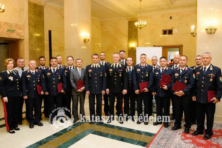 Szent Flórián Érdemjellel tüntették ki az esztergomi tűzoltót