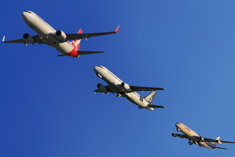 Amerikában átmenetileg kivonják a forgalomból a Boeing vitatott típusait
