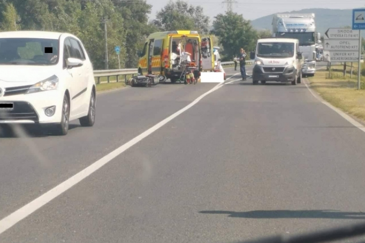 Újabb információk a táti úti motoros balesetről