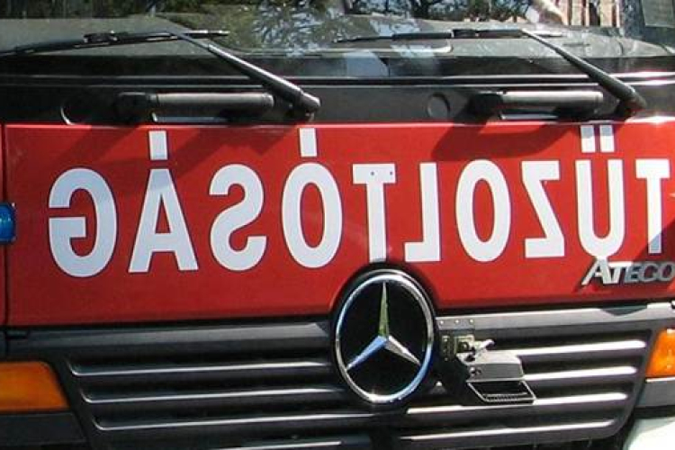 Vihar - Autókat, benzinkút és áruház tetejét rongált meg a szél Zalában