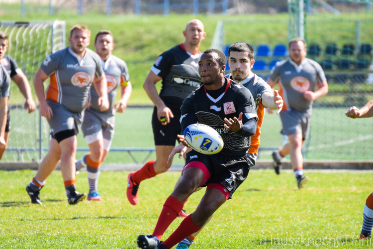 Fordulatos meccsen újabb győzelmet húzott be a Vitéz-sereg