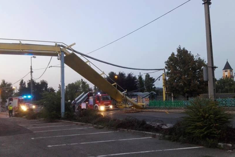 Csúnya látvány a leszakadt csőhíd Dorogon - FOTÓK