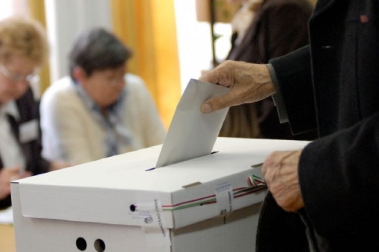 Választás 2014 – szavazatszámlálók jelentkezhetnek