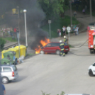 Lángoló autó a Bánomin