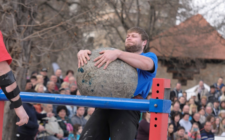 Megvédték világbajnoki címüket a legerősebb Fekete fiúk Esztergomban- FOTÓGALÉRIA