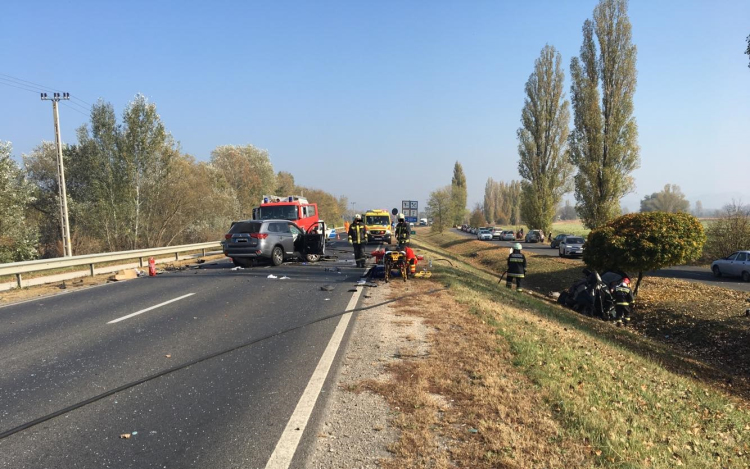 Vörös kódot adott ki a rendőrség a halálos balesetek miatt