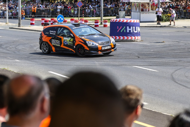 Az unokáimnak is mesélni fogom!