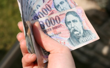 Deloitte: nettó 170 ezer forint induló fizetésre számítanak a fiatalok