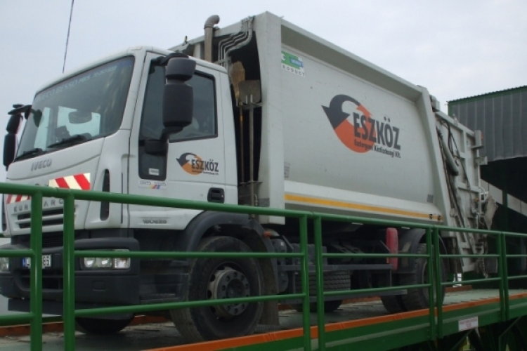 Így alakul az ünnepi szemétszállítás menetrendje Esztergomban