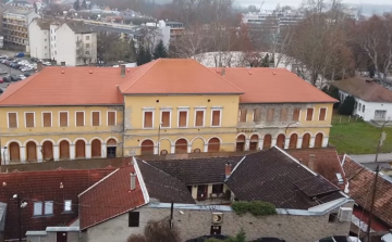Kezdődhet a Fürdő Szálló felújítása - VIDEÓ