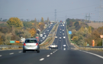 Összekötik Esztergomot az autópályával