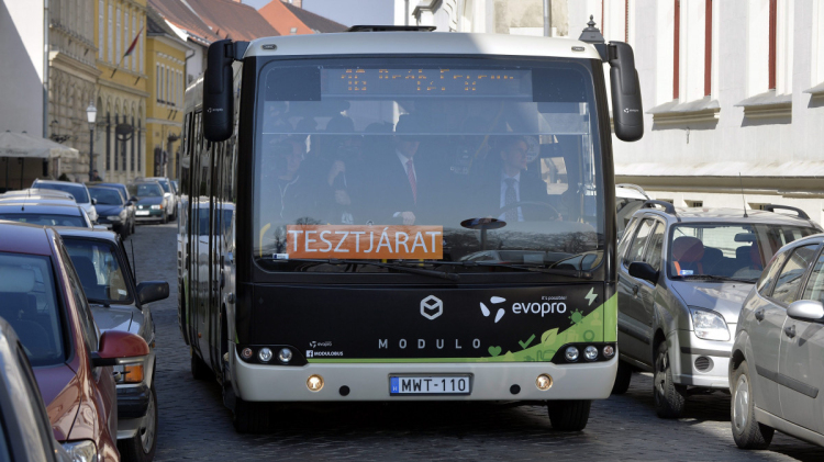 Hat magyar nagyváros kaphat új elektromos buszokat