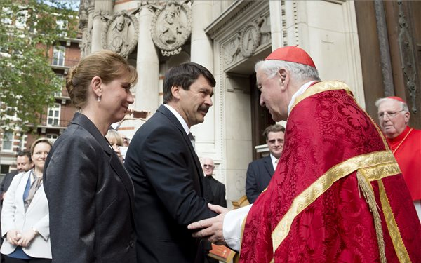 Áder János: Becket Tamás esztergomi ereklyéje az örök emberi értékek szimbóluma