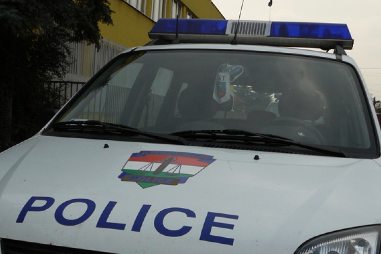 Életet mentettek Tokodon a rendőrök