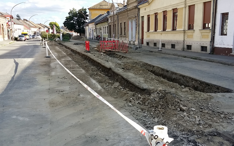 Augusztus második felétől új helyen a piac