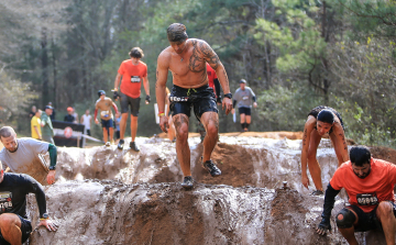 Spartan Race: világ legnépszerűbb akadályfutó versenye Visegrádon 