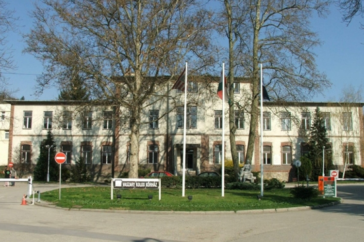 Megváltoztak a kórház parkolási szabályai és rendje