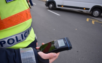 Körözött ittas vezetőt fogtak a rendőrök