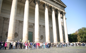 Öleljük körbe a Bazilikát – Folytatódik a Mobilitás hét programja