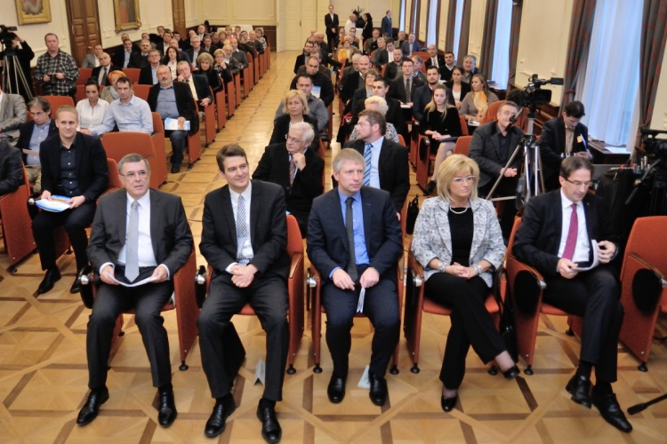 Esztergom is részt vesz a Modern városok programban