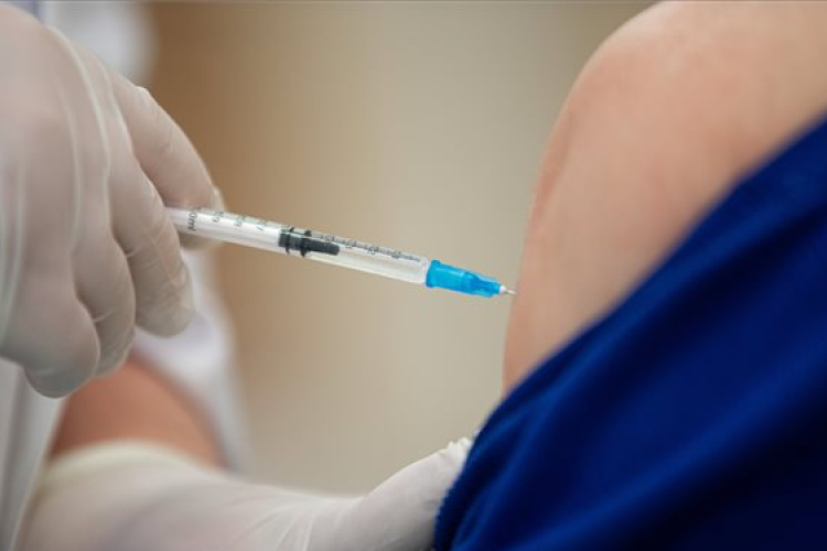 Már beoltották a lakosság több mint ötödét Szlovéniában