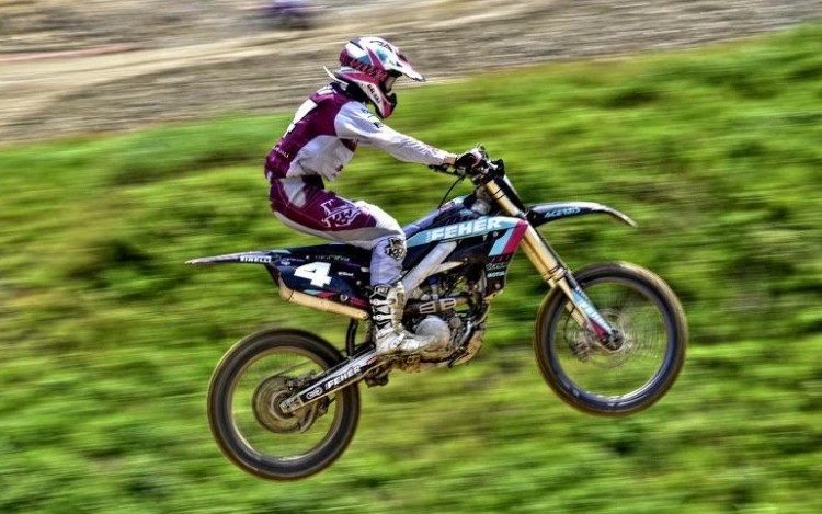 Gál Lili nyerte a szlovák motocross bajnokságot