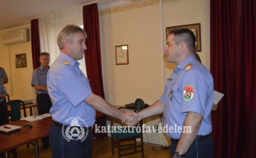 Esztergomi tűzoltó kapott kitüntetést